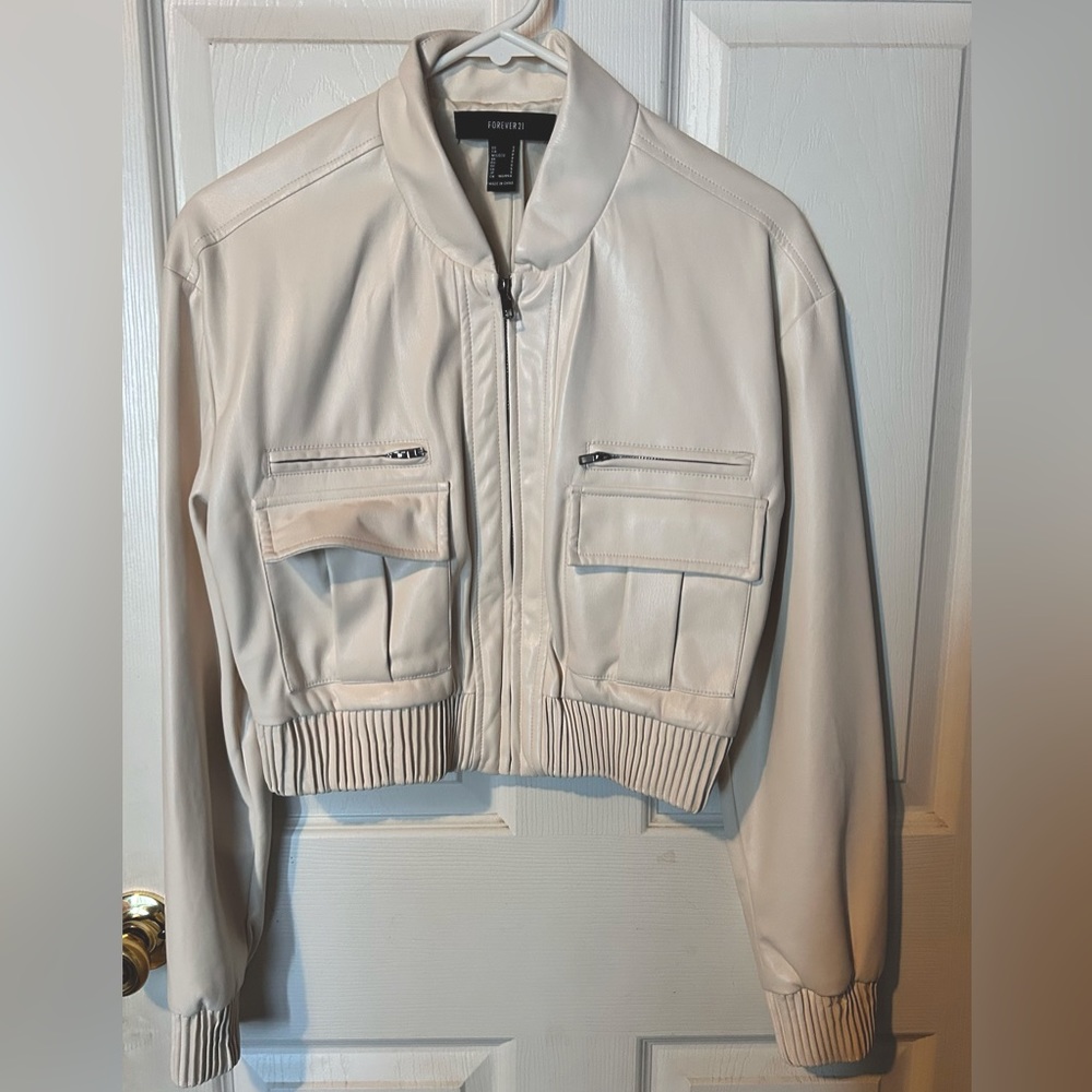 Forever 21 Cream Jacket Faux Leather S small